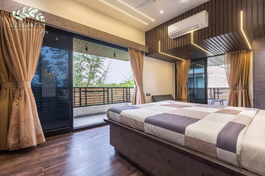 Leisurely Silverray 3bhk, *