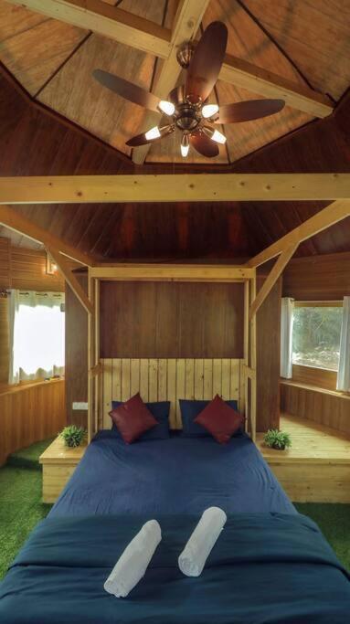 Leisurely Ripple Touch Cabin, Pawna Villa *