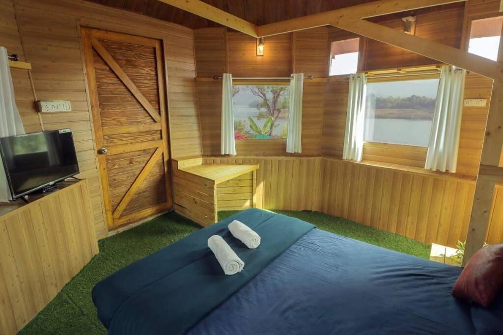 Leisurely Ripple Touch Cabin, Pawna Villa Lonavala
