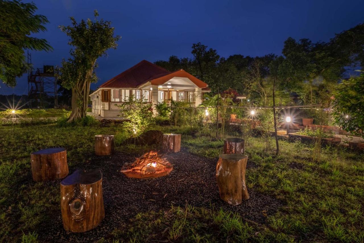 Aangan: Heritage Charm With Pool And Entertainment * Lonavala