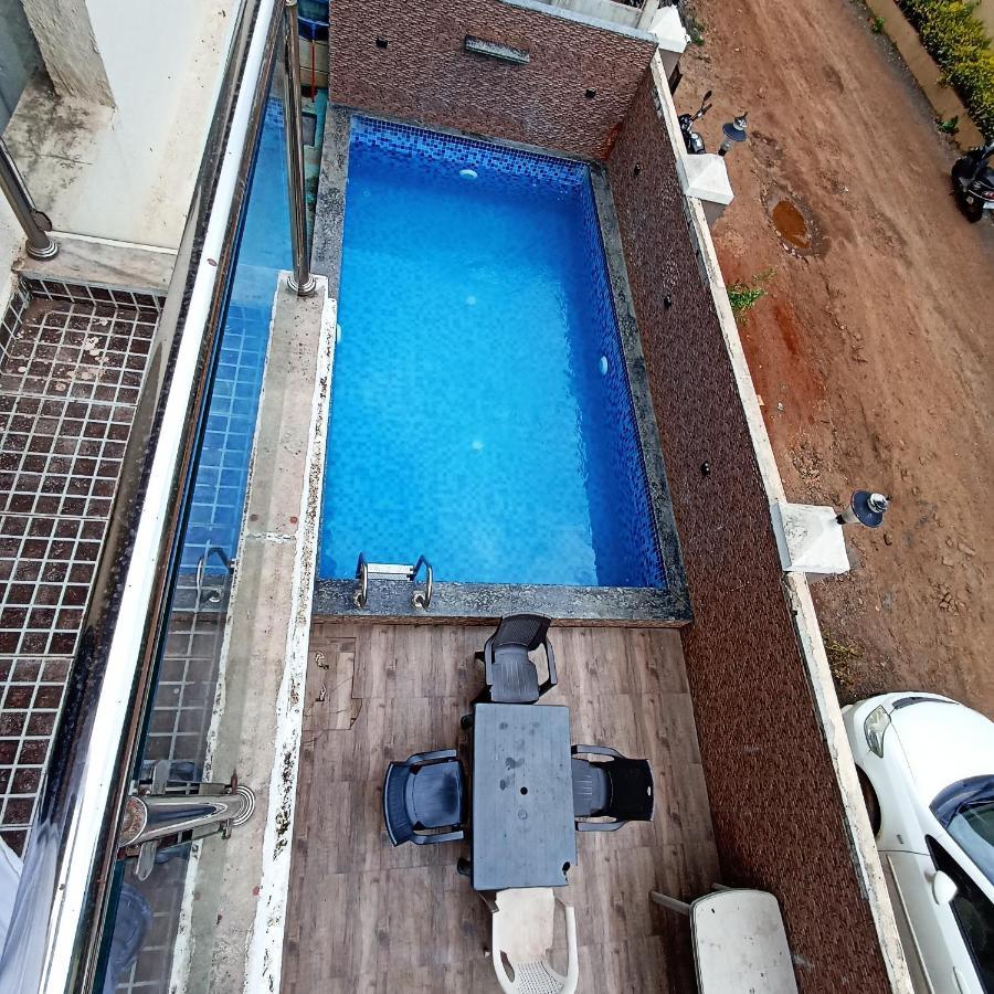 Villa Canvas Bright - 3 Bhk With Private Swimming Pool
