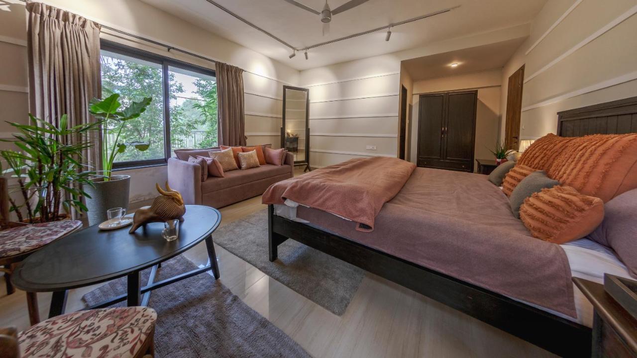 Ivory Castle Luxury 5bhk With Private Pool By Staymonkey Lonavala