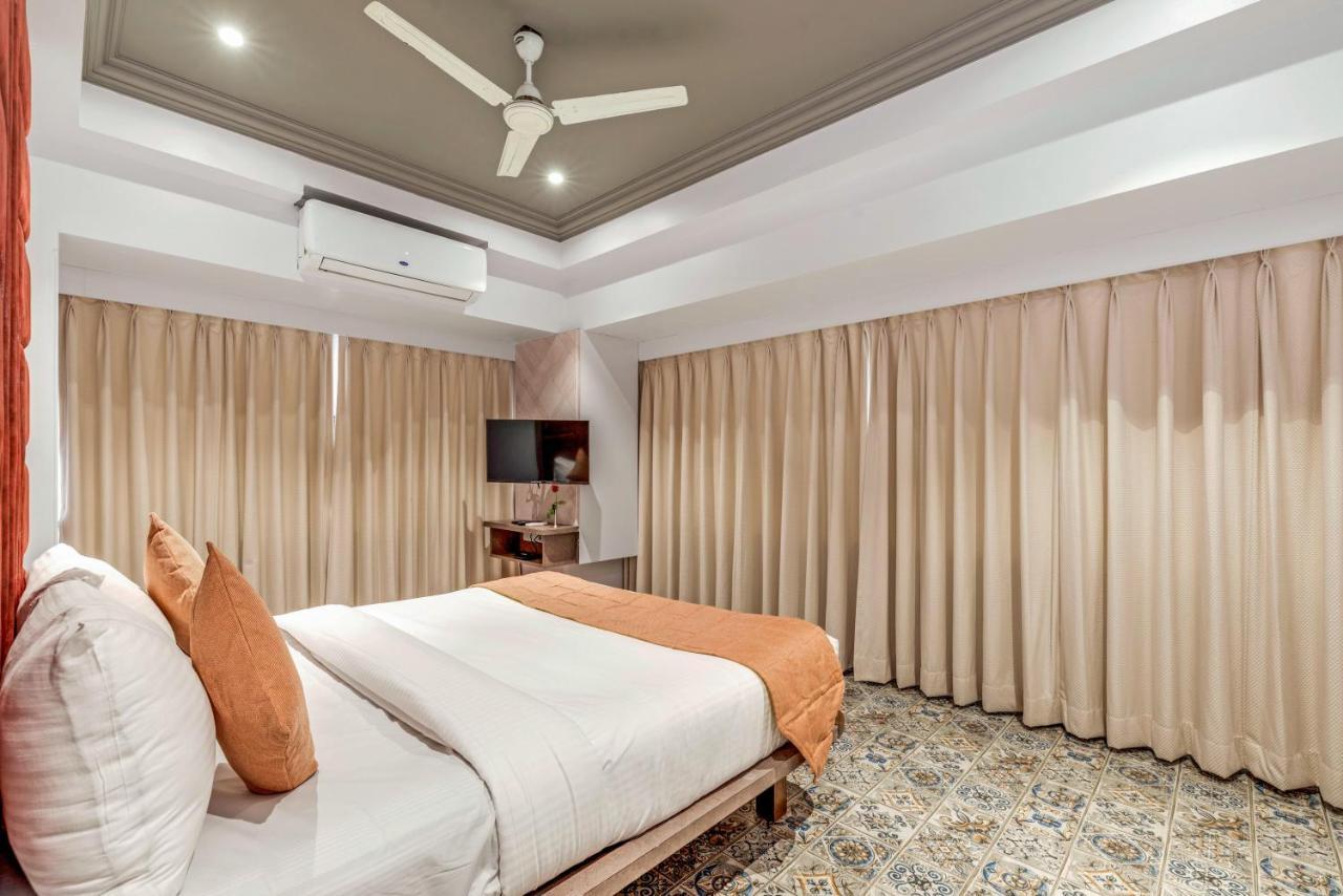 Hotel Emerald Retreat 3*