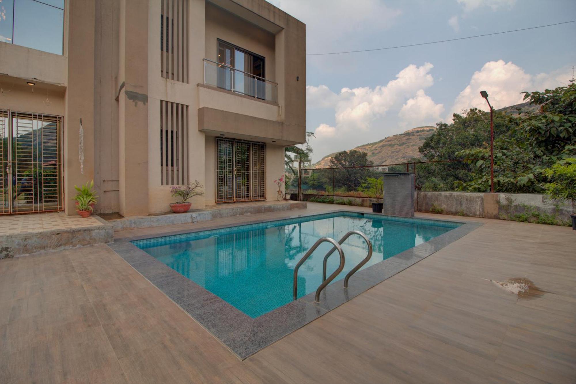 The Cult By Royara Hotel Lonavala