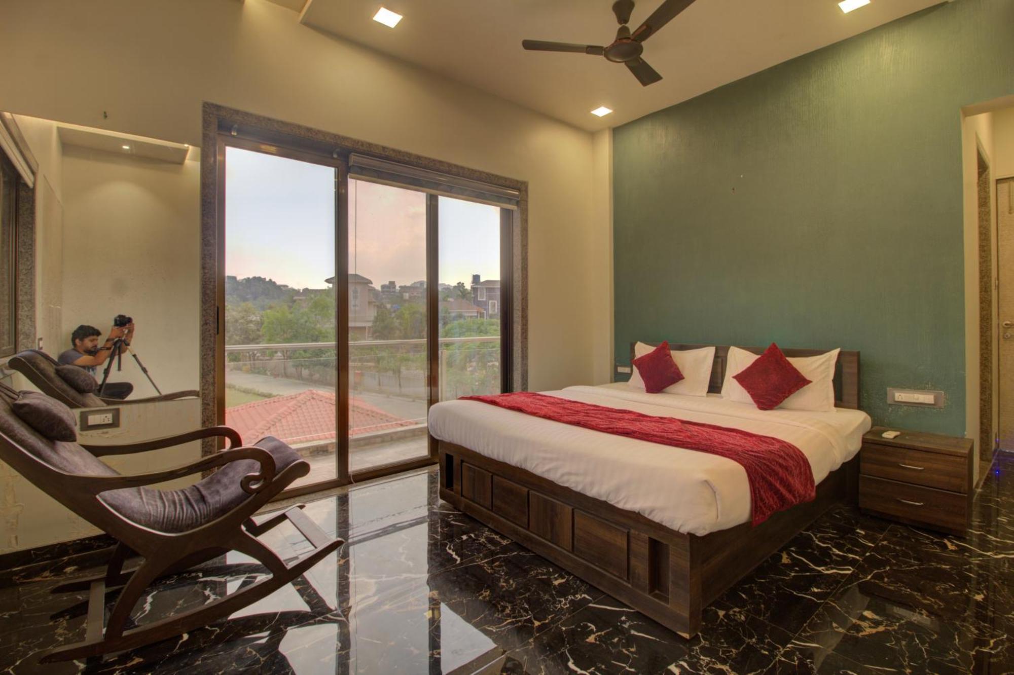 Hotel The Cult By Royara