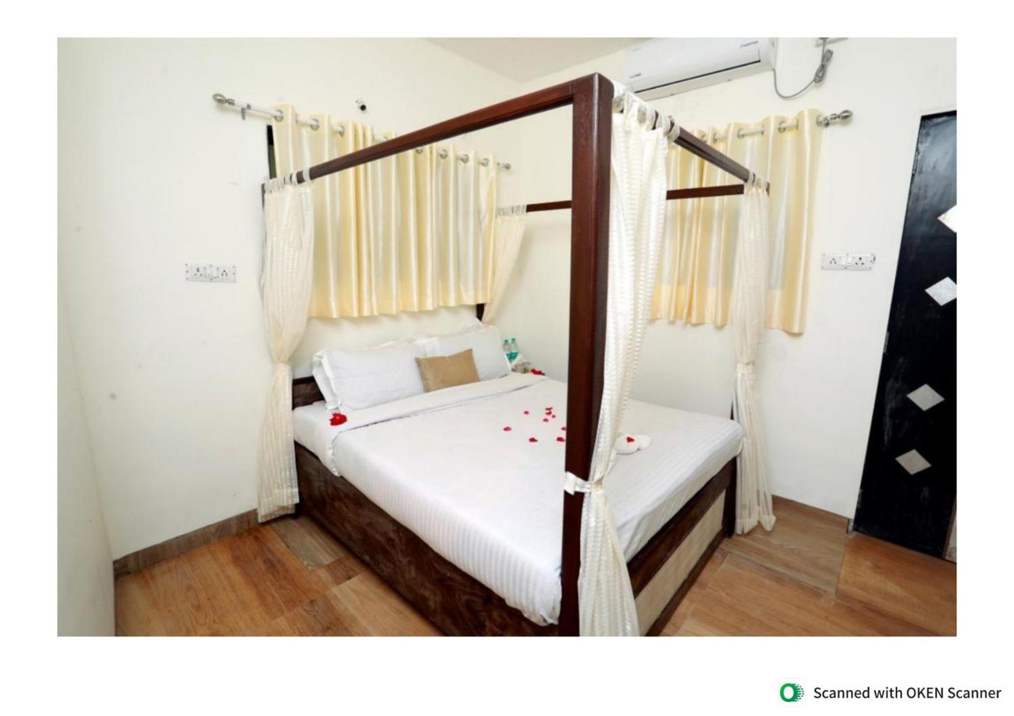 Exotica Villa *
