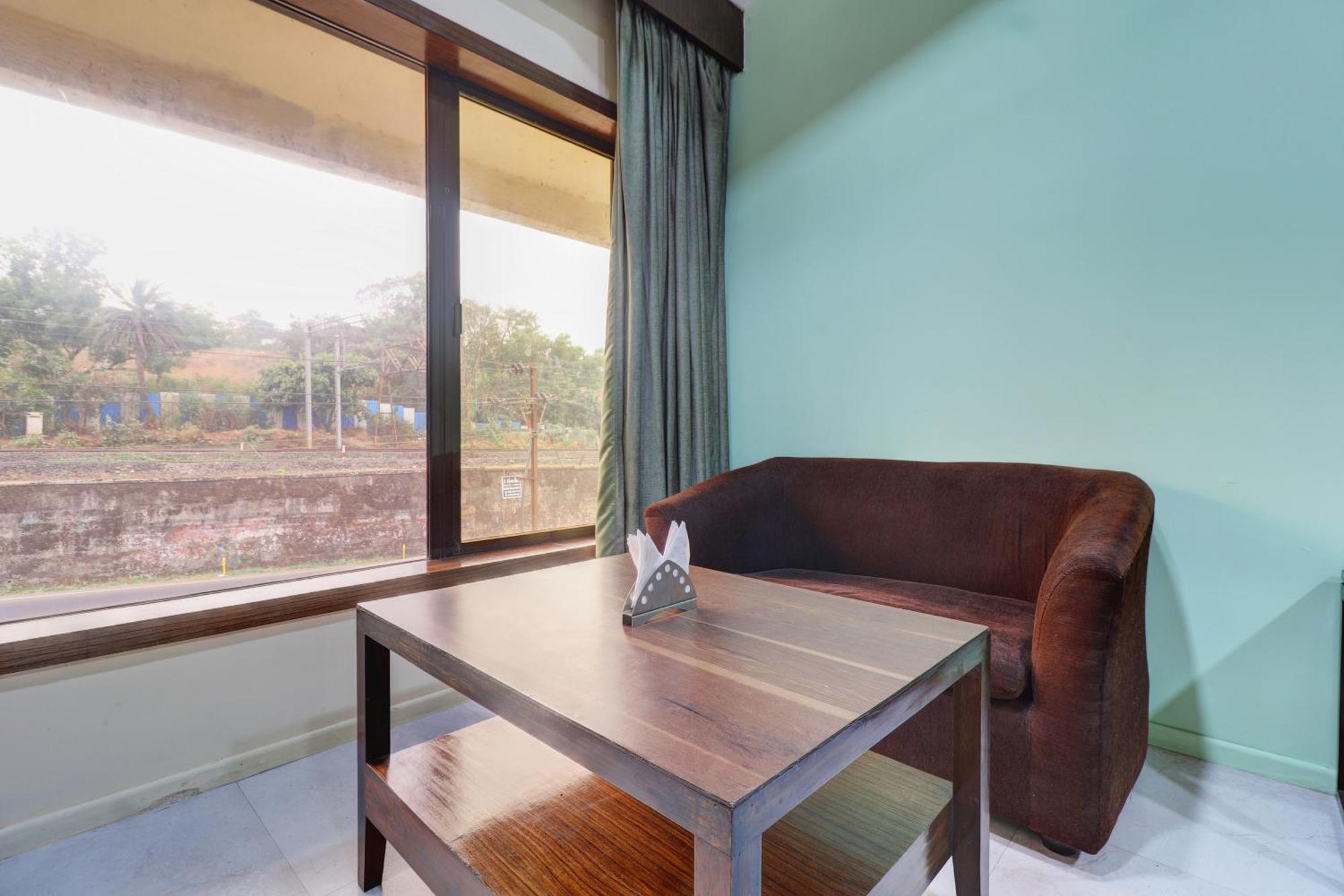 Hotel Amazinn Villa Lonavala