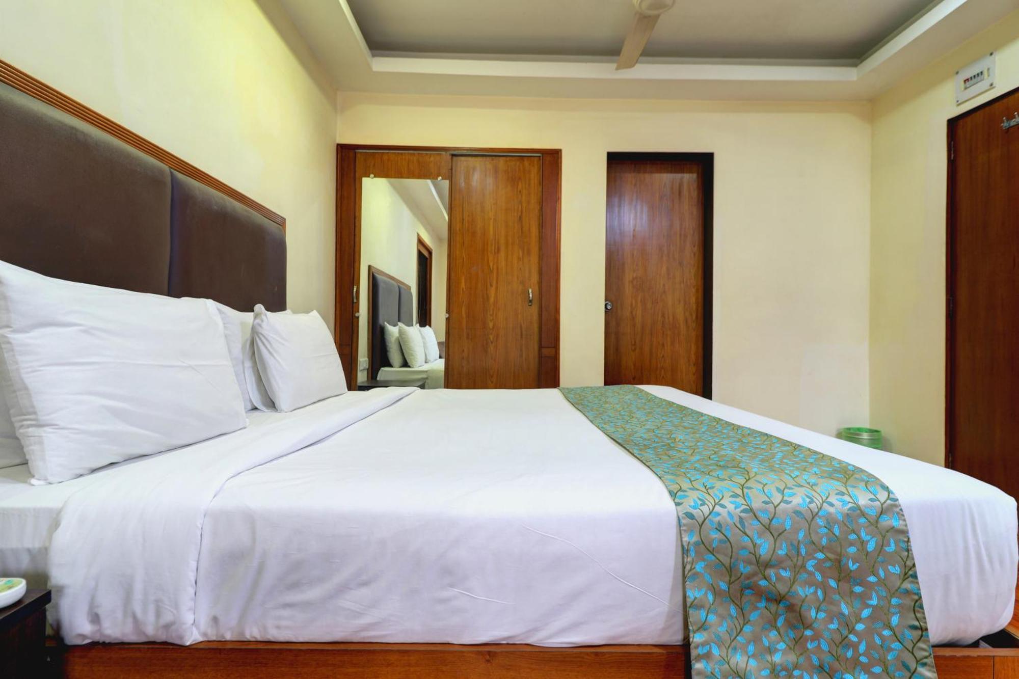 Amazinn Villa Hotel Lonavala