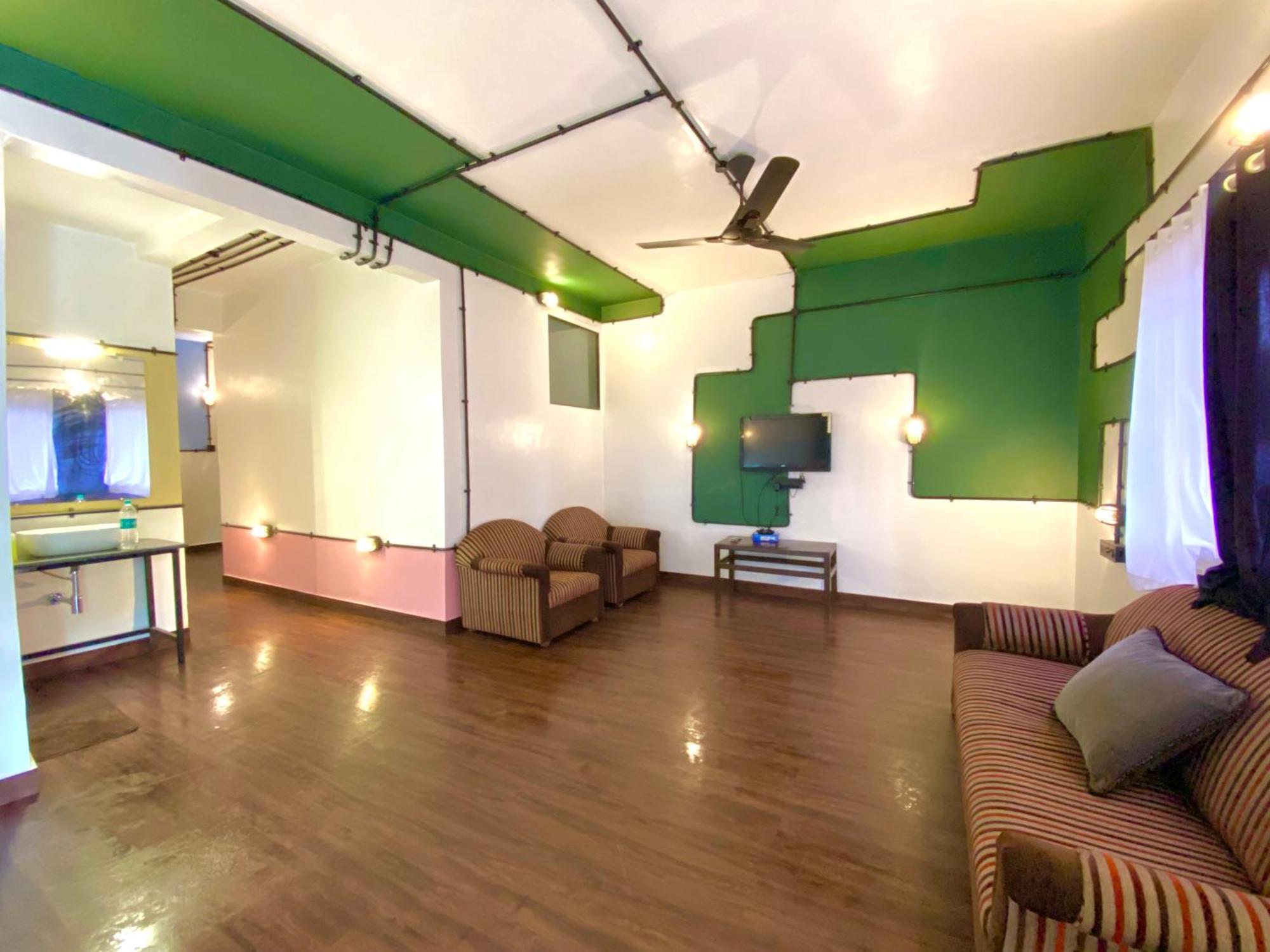 Villa 2bhk By Miracle & Lonavala