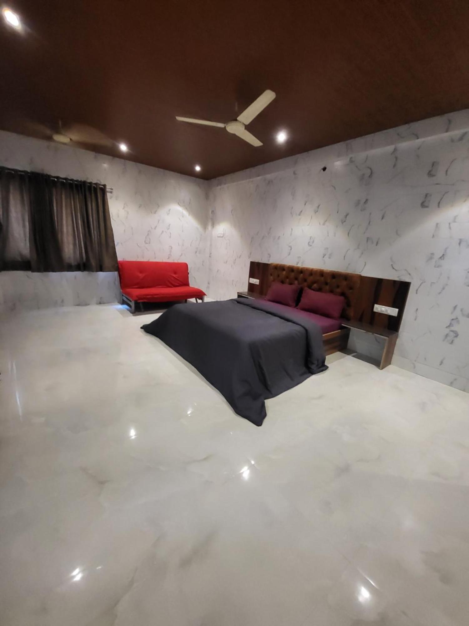 Mount Bungalows-mount Cottage-wifi-pvt Pool Villa Lonavala