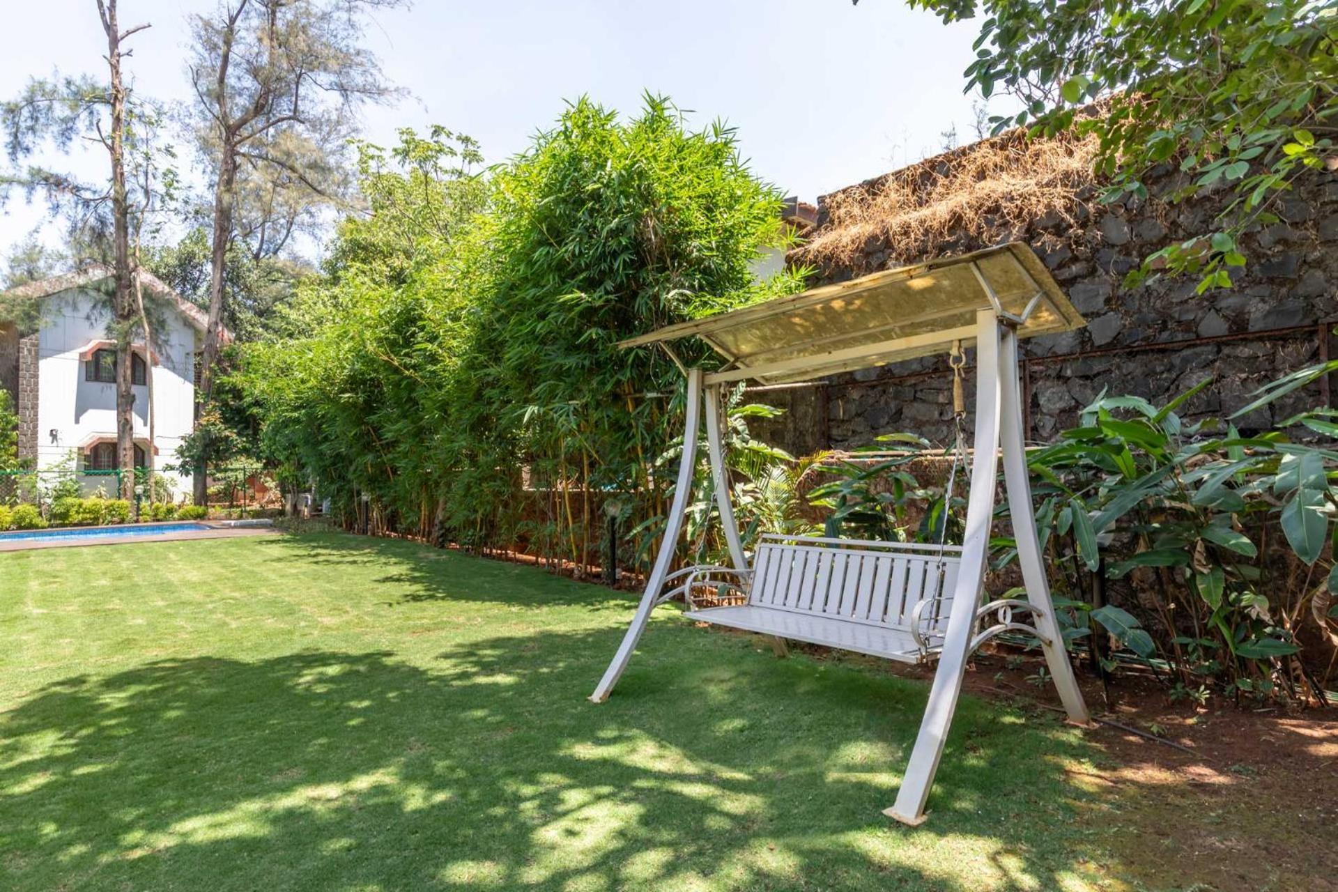 Stayvista's Verona - Enjoy A Heated Pool And Snooker Table For An Unforgettable Villa *