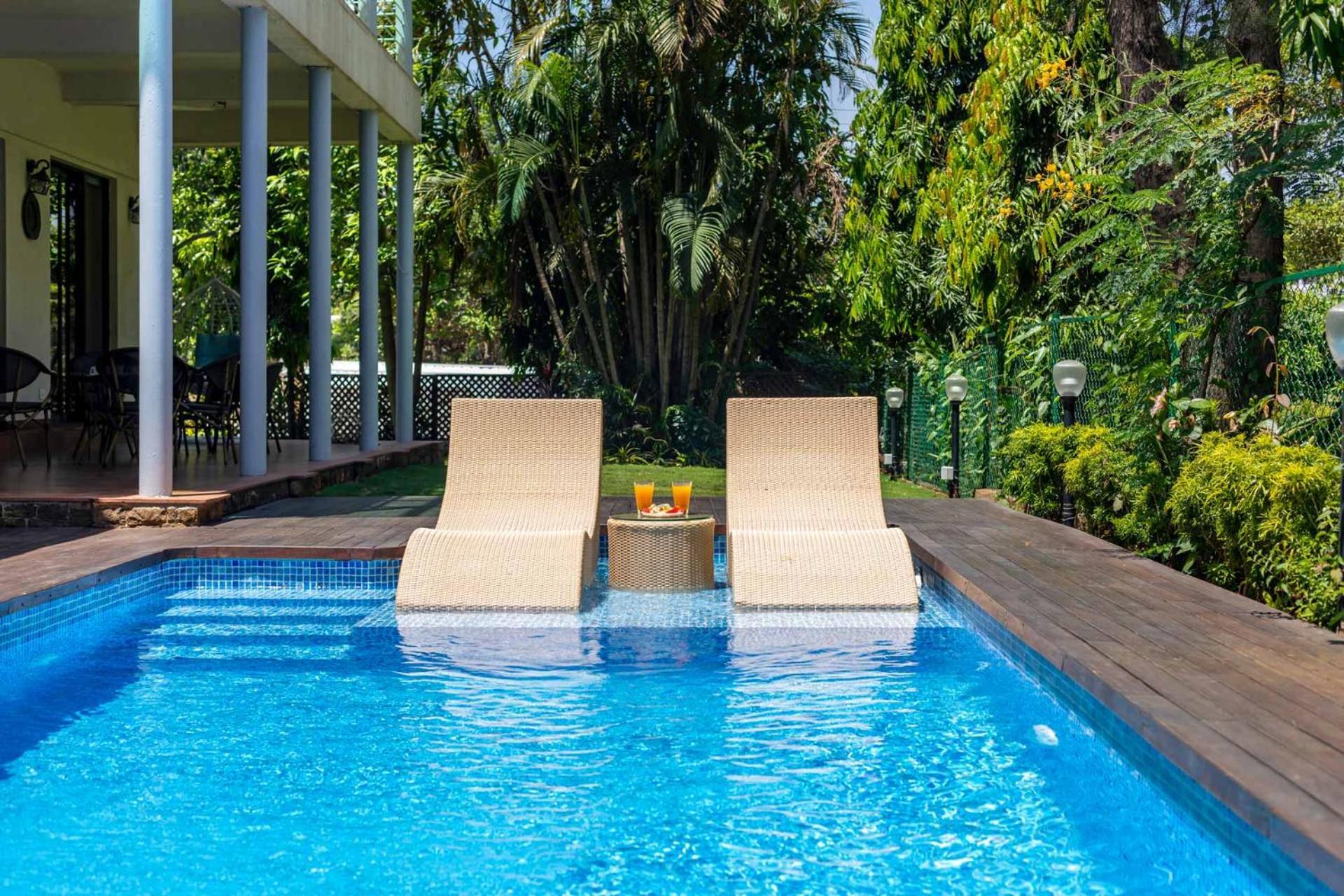 Stayvista's Verona - Enjoy A Heated Pool And Snooker Table For An Unforgettable * Lonavala