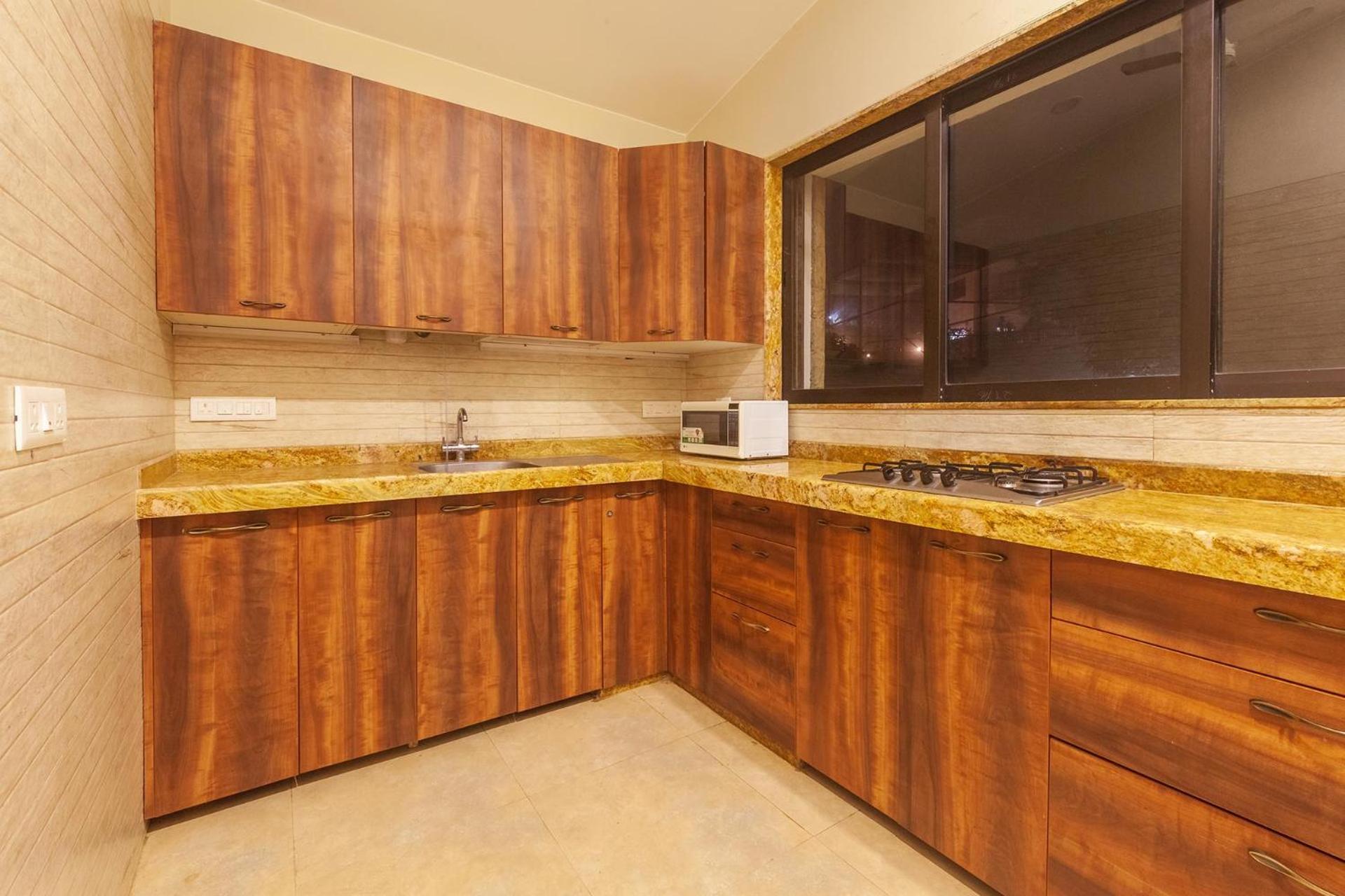 Stayvista's Verona - Enjoy A Heated Pool And Snooker Table For An Unforgettable