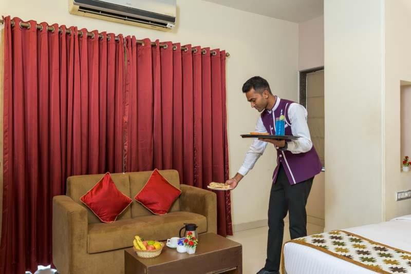 Treebo Reveniir Hotel Lonavala