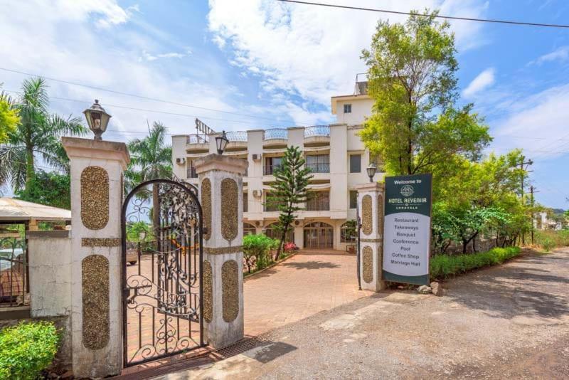 Treebo Reveniir Hotel Lonavala