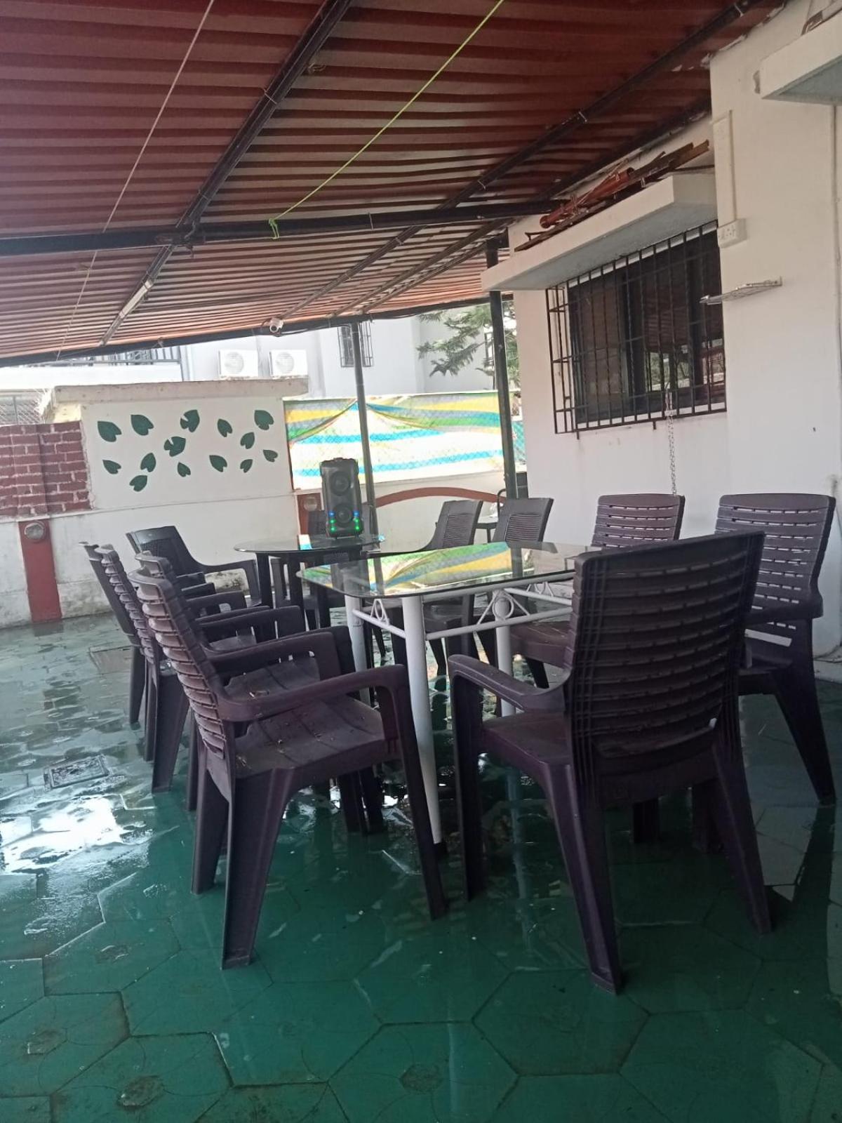 Hill View Villa * Lonavala