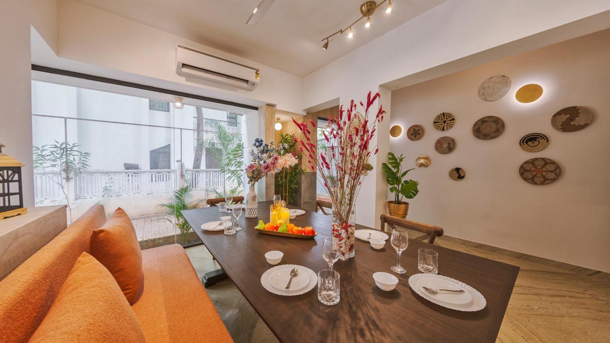 Ivory Castle Luxury 5bhk With Private Pool By Staymonkey