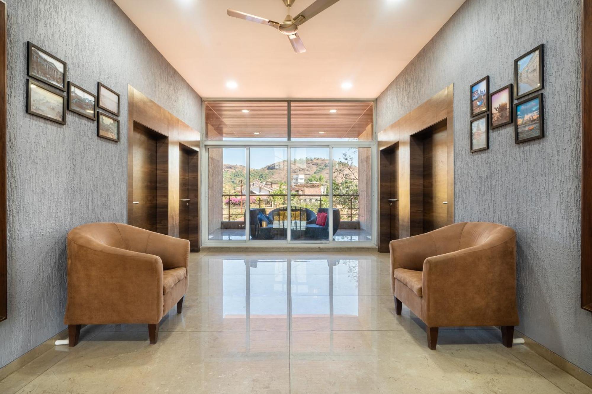 Casa Palmera * Lonavala