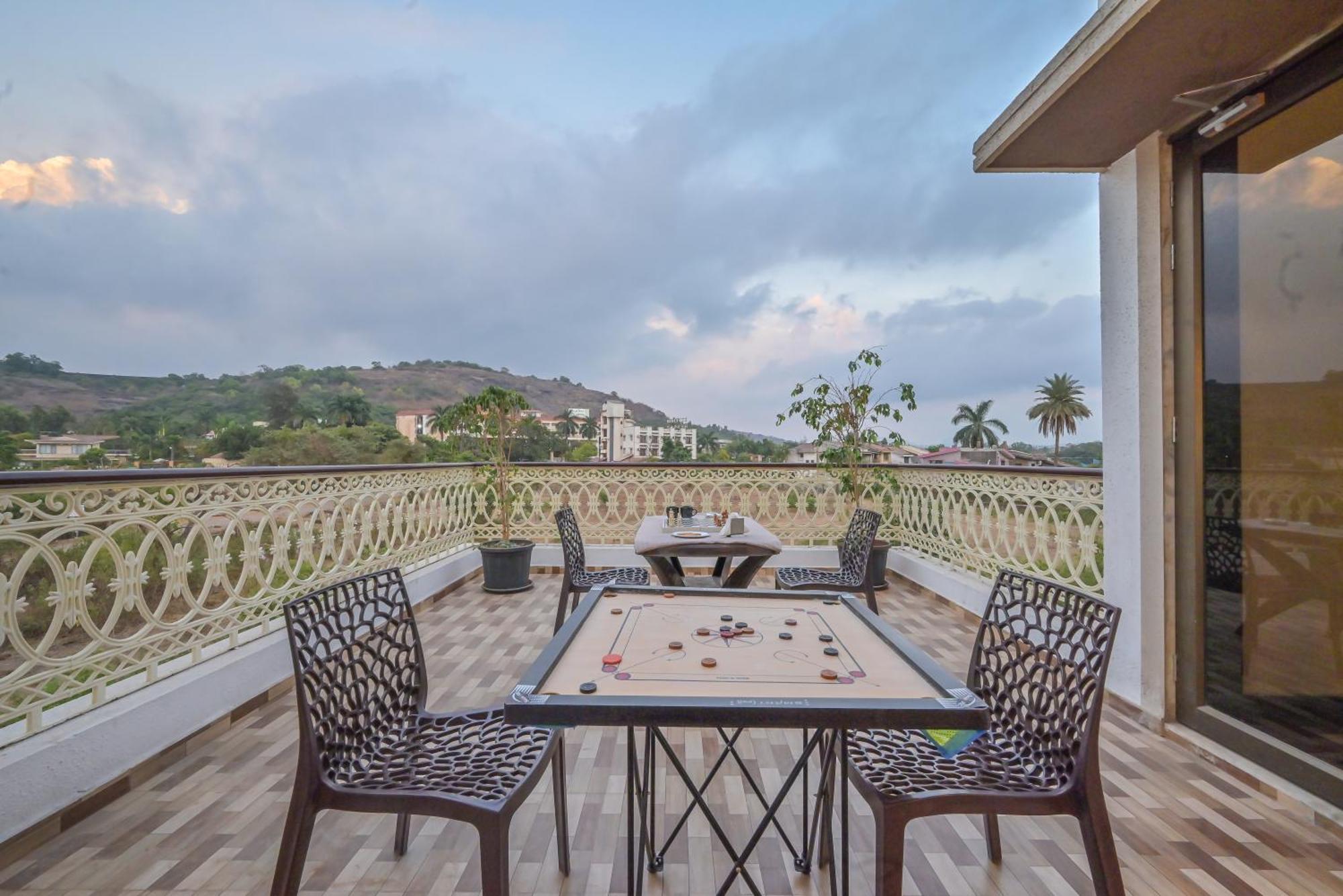 4 Bedroom Pvt Pool *