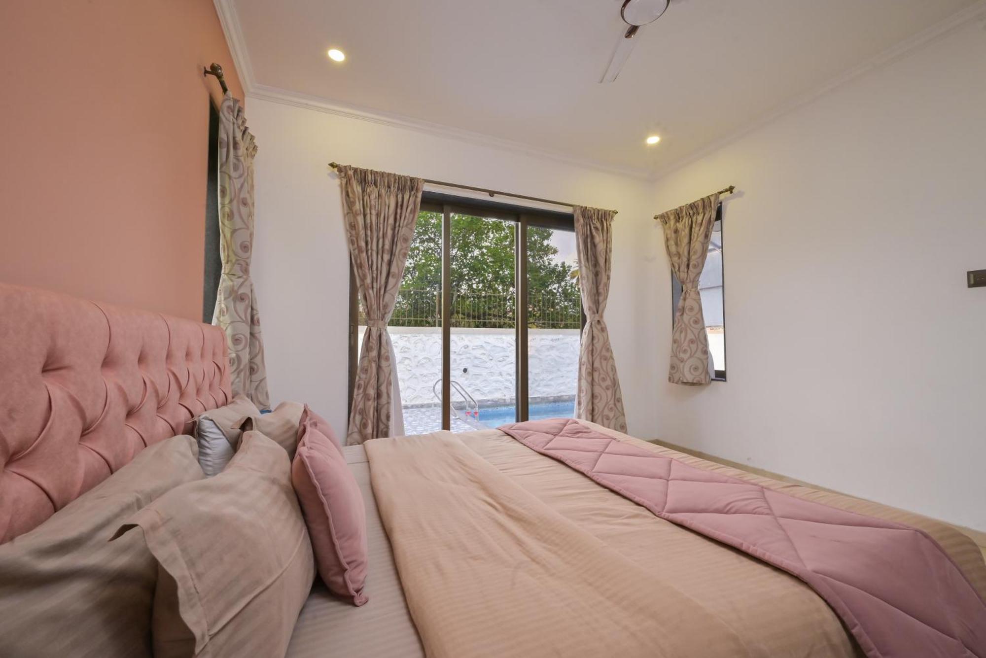 Villa 4 Bedroom Pvt Pool Lonavala