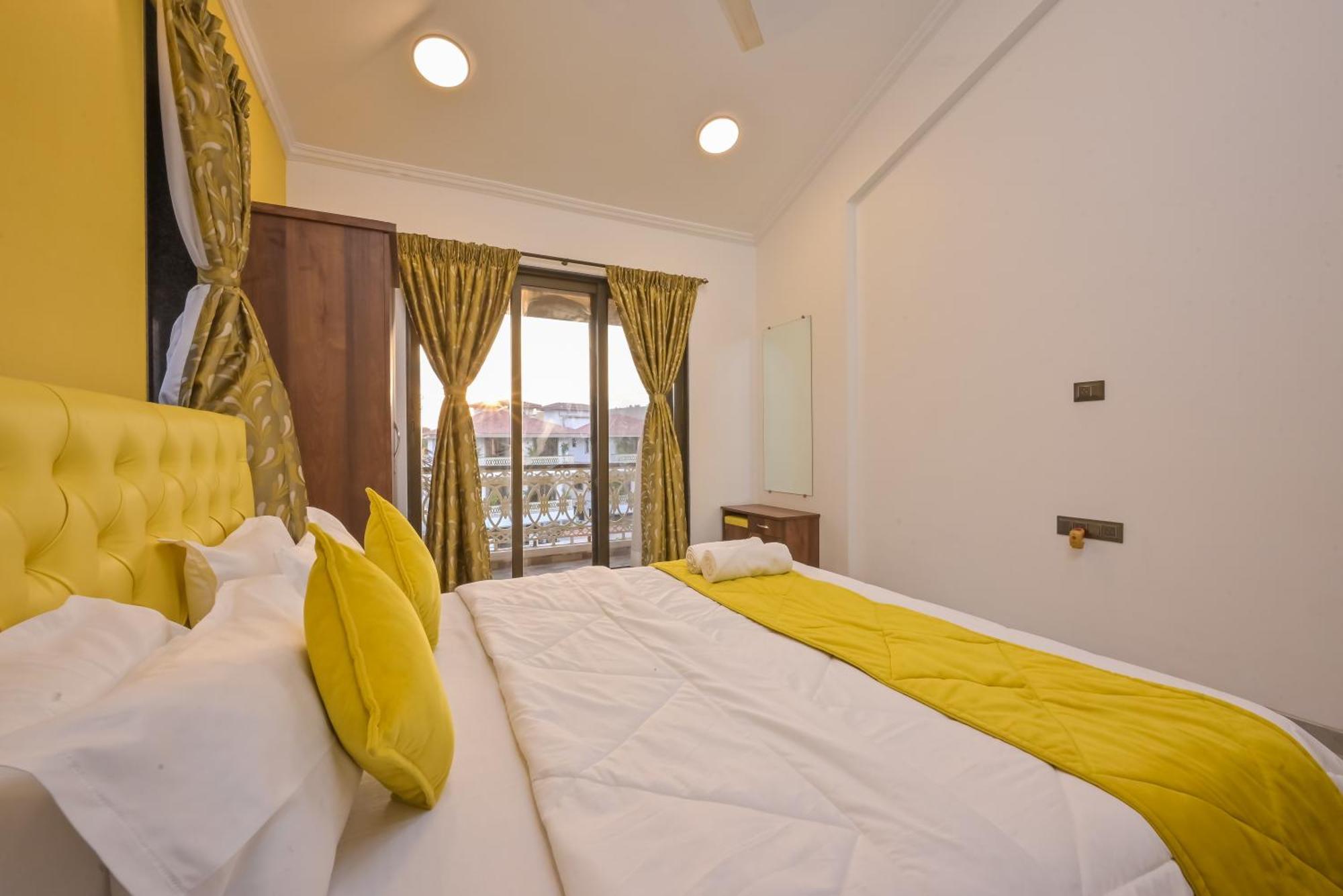 4 Bedroom Pvt Pool Lonavala