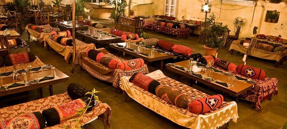 Hotel Deccan Valley 2*