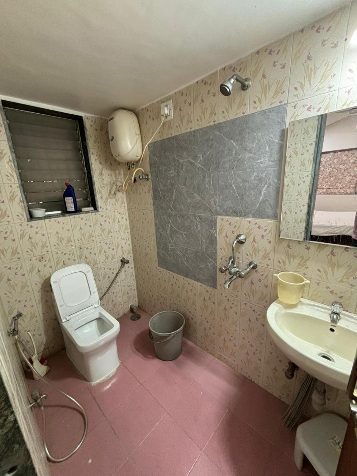 Villa Ll Golden Leaf Ll 3bhk Ll Ac Ll