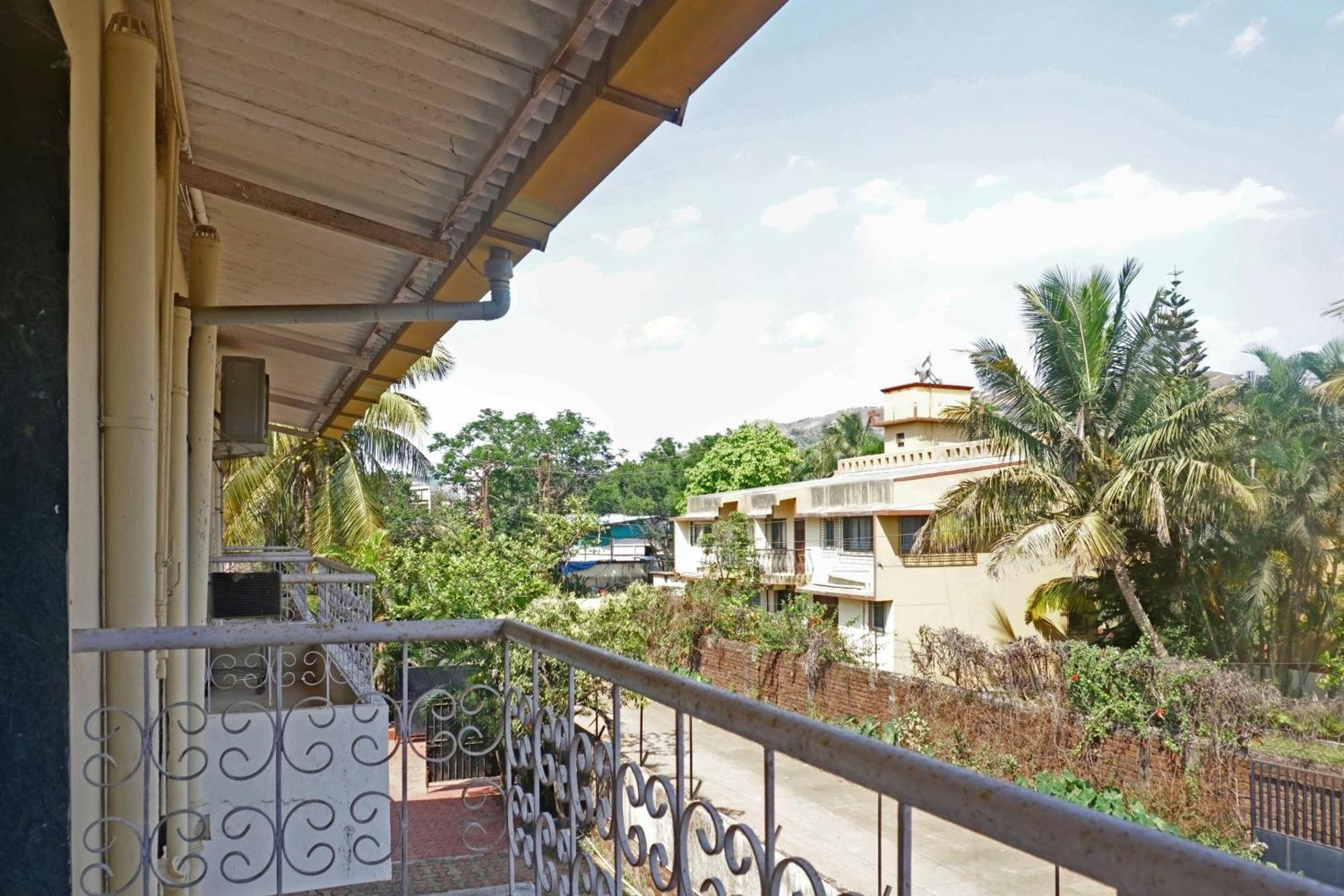 Oyo Sumant Palace Hotel 3*