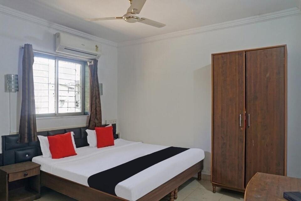 Oyo Sumant Palace Hotel 3*
