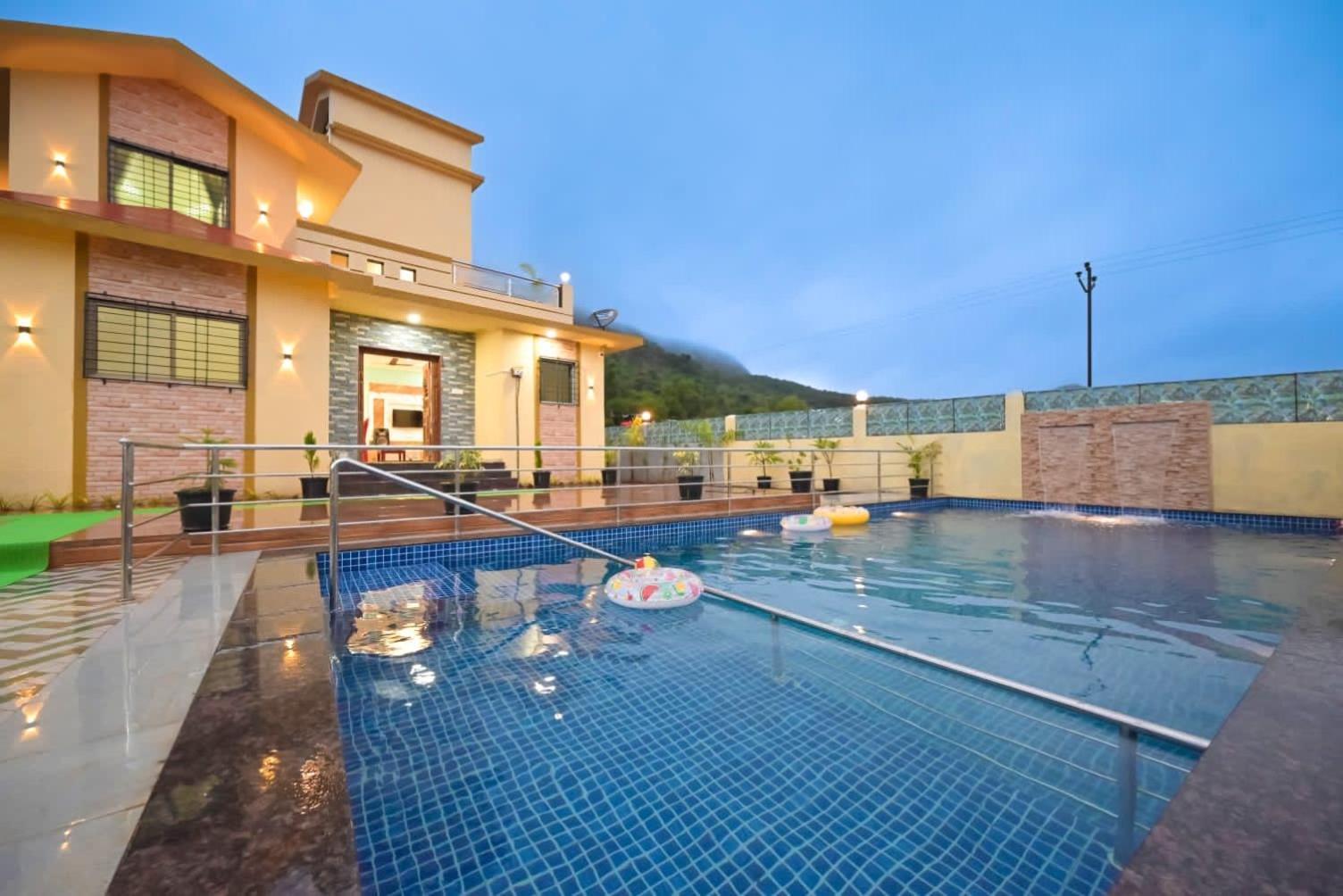 Stalian Farm House Villa *