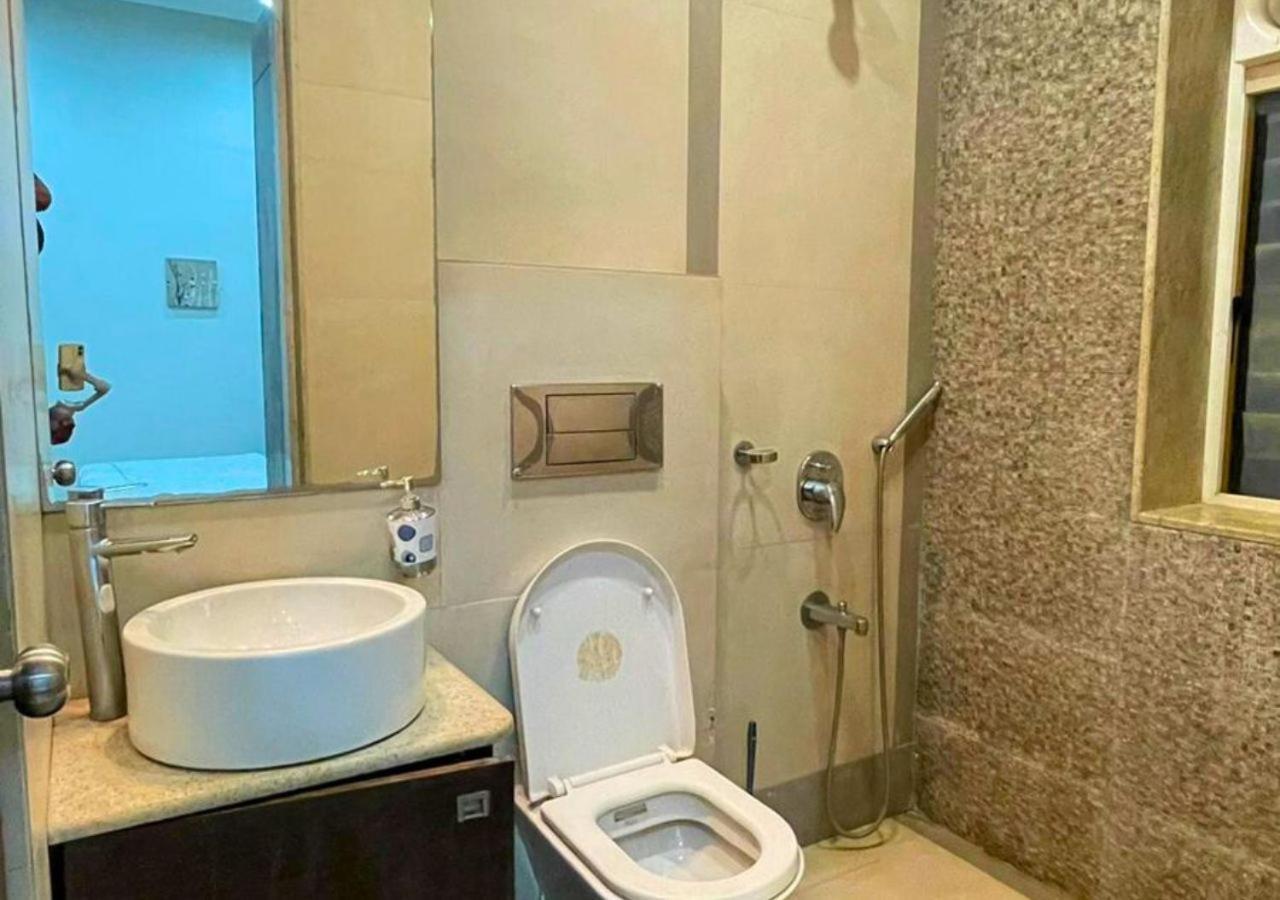 Elevate Luxurious 5 Bhk With Private Pool In