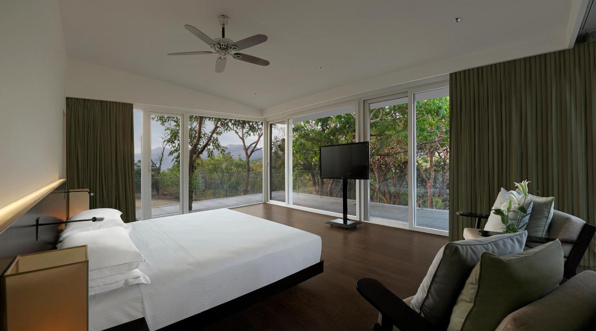Resort Dharana At Shillim Luxury Wellness Retreat