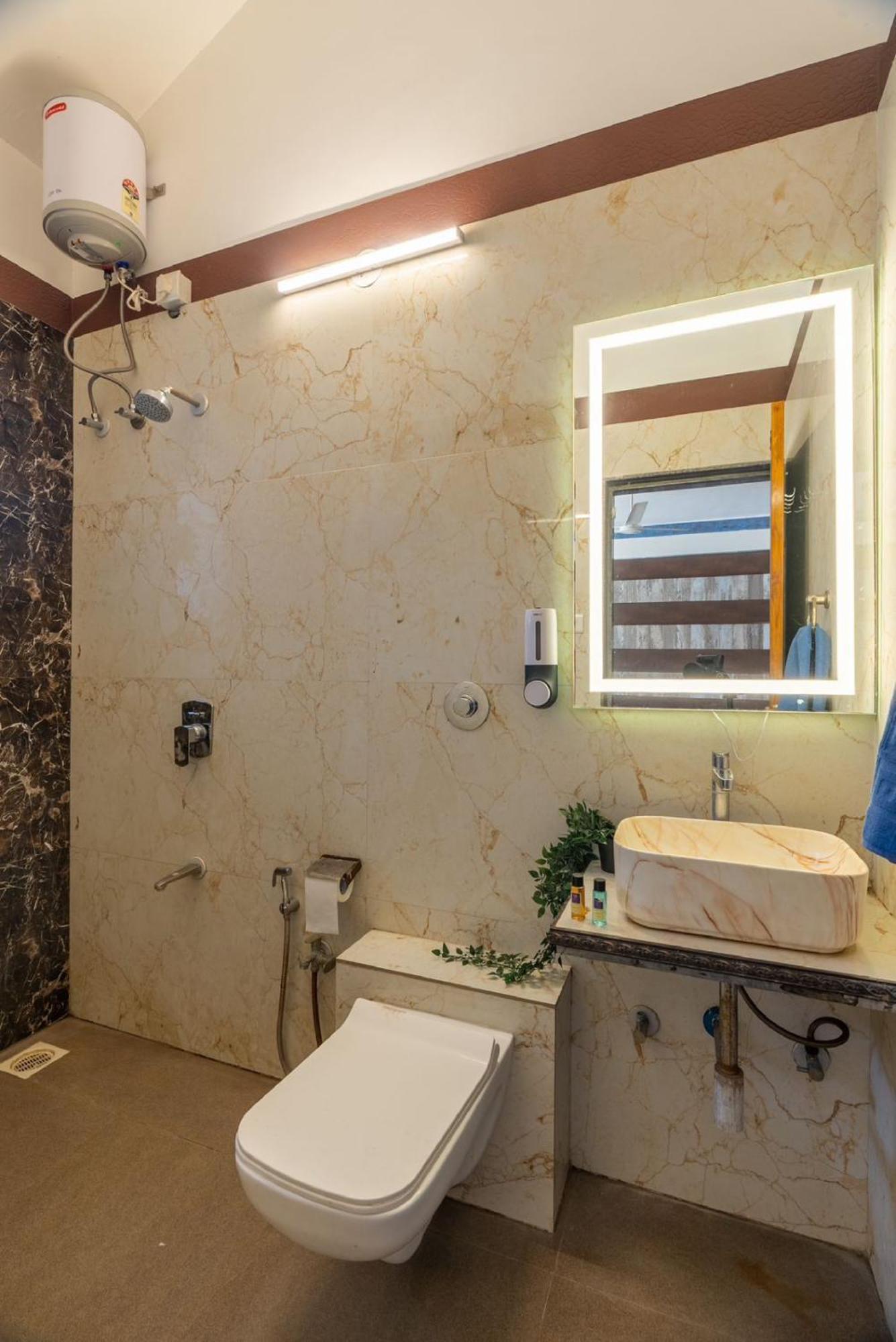 Twin Manor 6bhk Lonavala