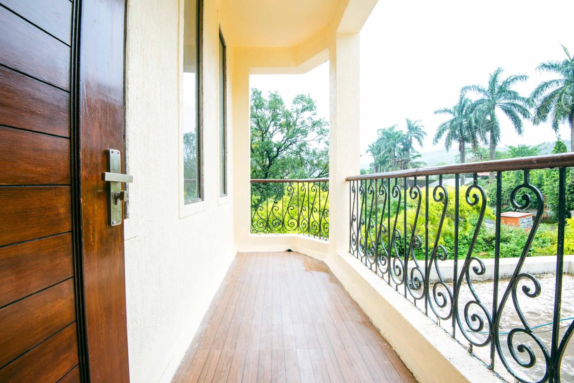 Treebo Reveniir 3* Lonavala