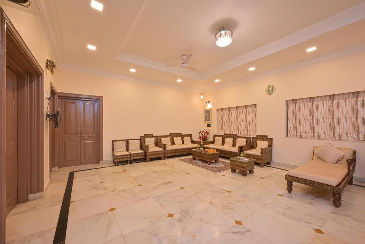 Apartment Vrundavan *