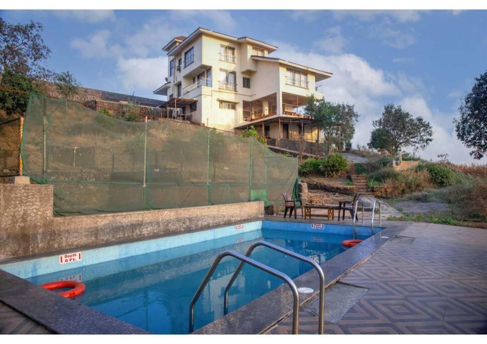 4 Bhk - Night World Fiesta Lonavala
