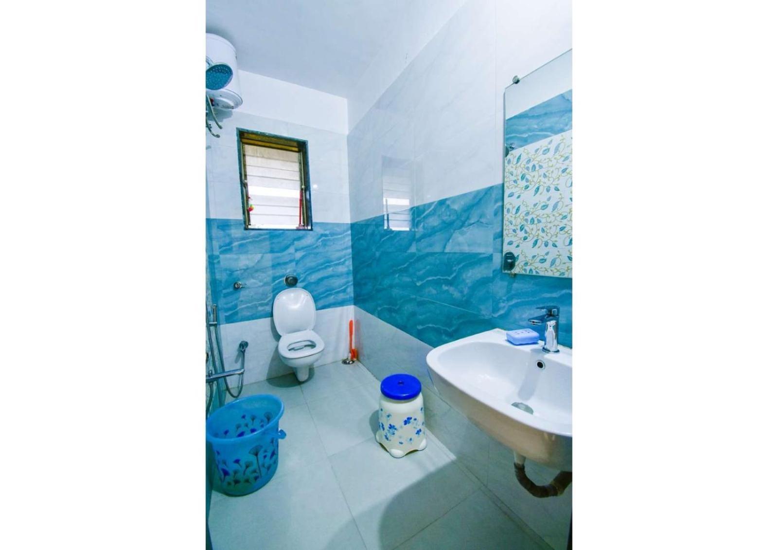 4 Bhk - Night World Fiesta * Lonavala