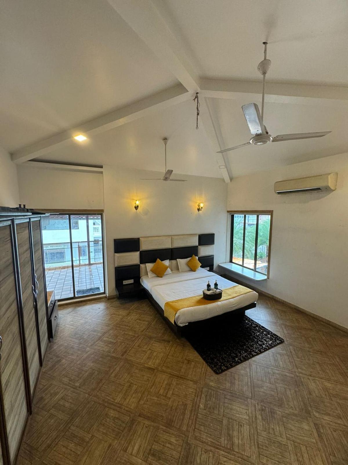 Villa Pp With Rooftop Pool And Bathtub *