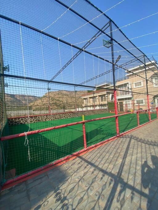 Mount 5 Bhk Luxurious With Private Pool And Full Size Cricket Football Turf