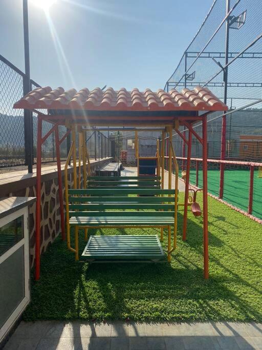 Mount 5 Bhk Luxurious With Private Pool And Full Size Cricket Football Turf Villa *