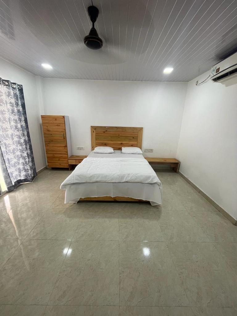 Villa Empyrean Ll 6bhk Ll Ac Ll Samrat Ll Bigger Pool Ii