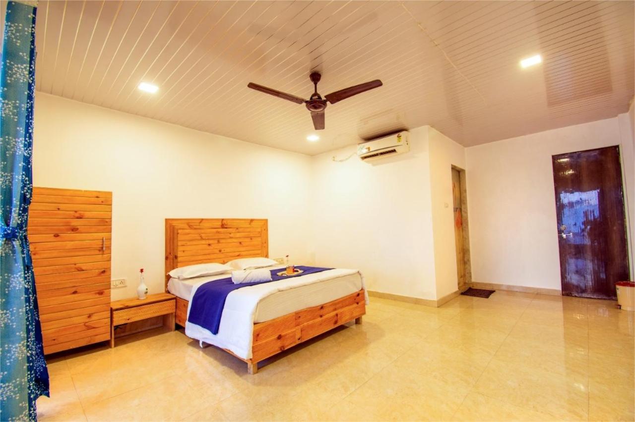 Villa Empyrean Ll 6bhk Ll Ac Ll Samrat Ll Bigger Pool Ii *
