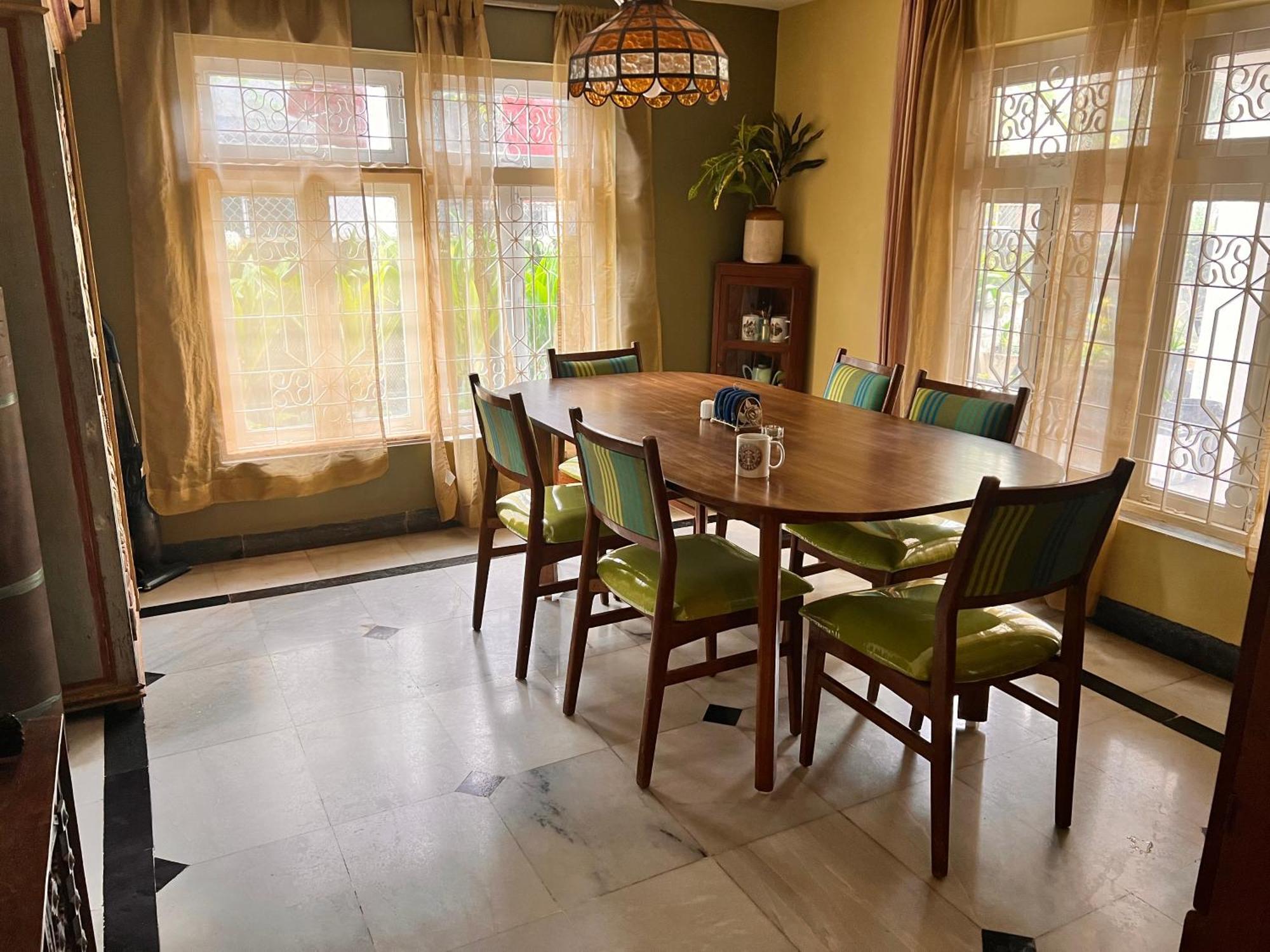 Francis Exclusive 4-bedroom Family Retreat With Pool Lonavala