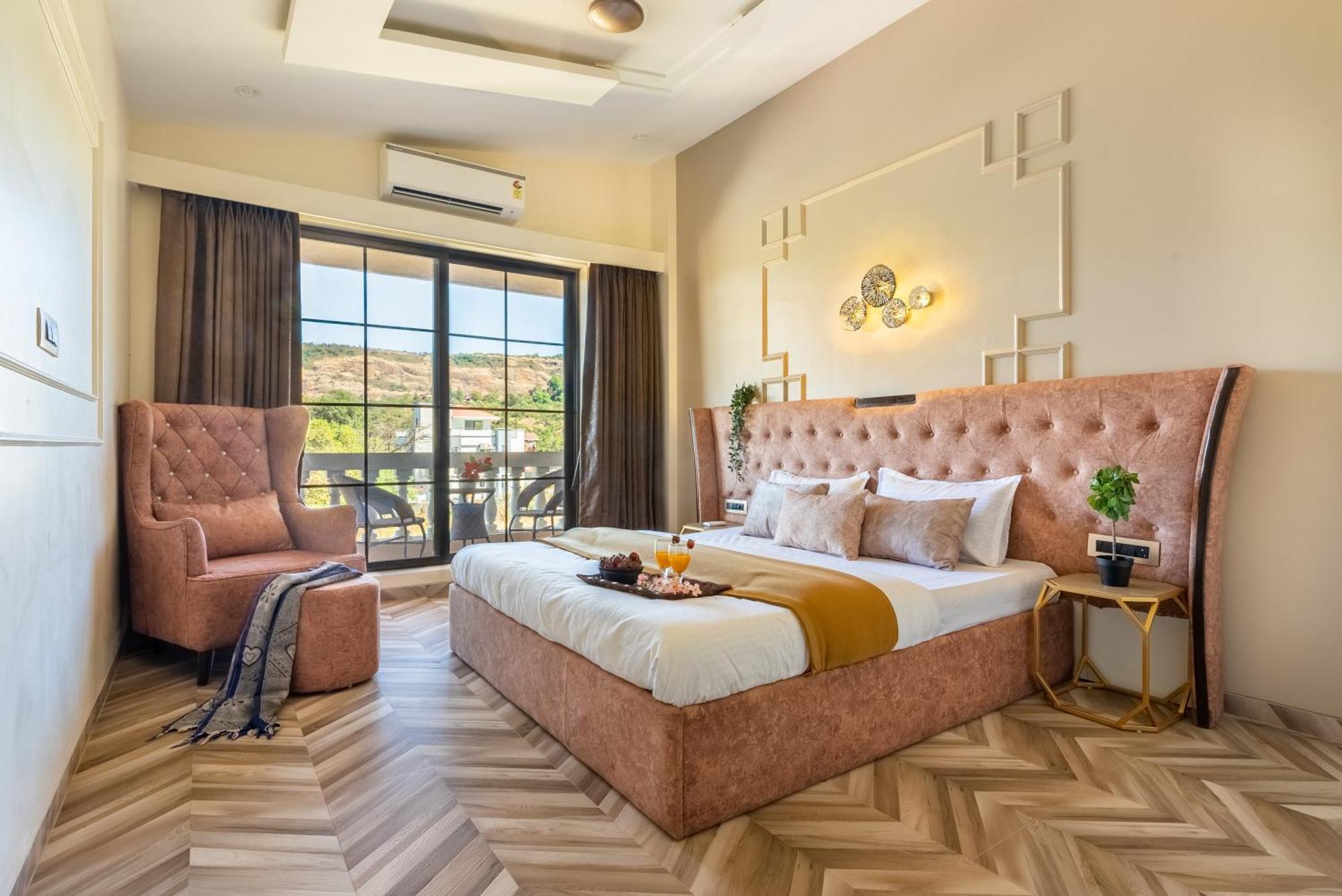 Luxurious- 6bhk Harmony By 23