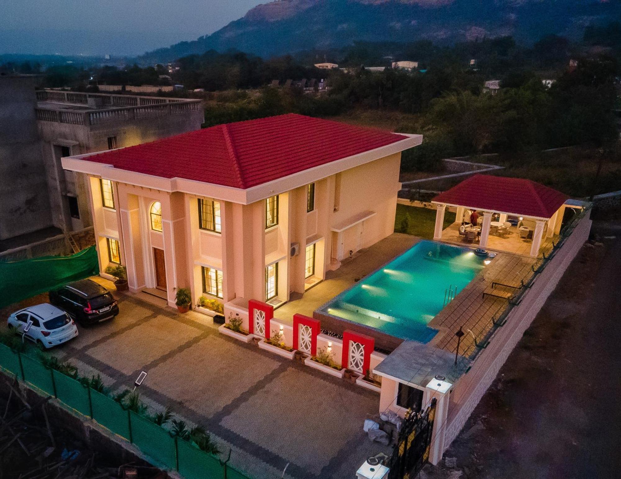 Luxurious- 6bhk Harmony By 23 Villa
