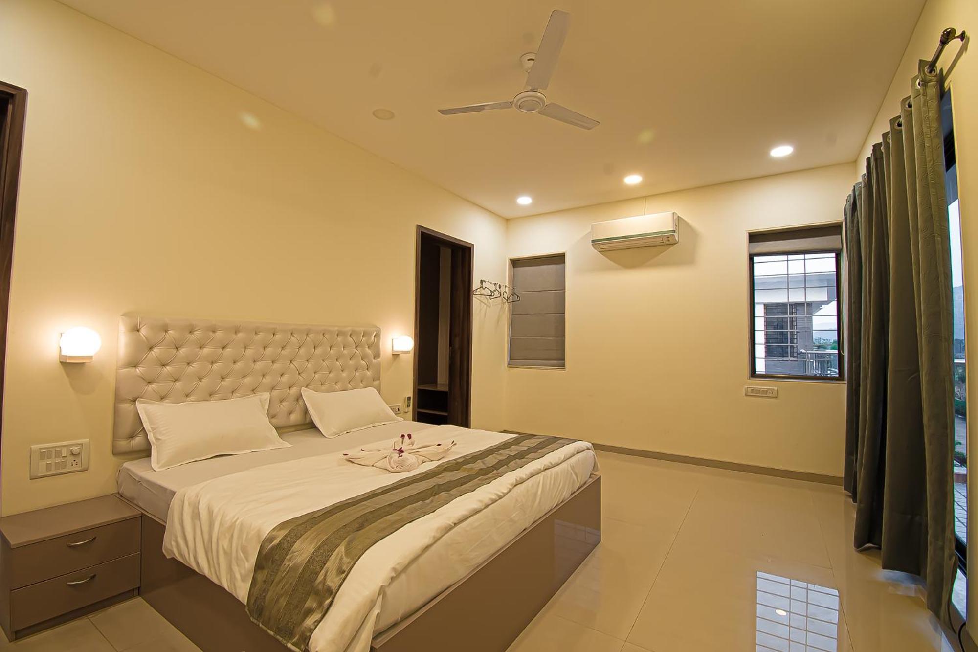 Villa Woods By Mizzle Exotica Premium Lonavala