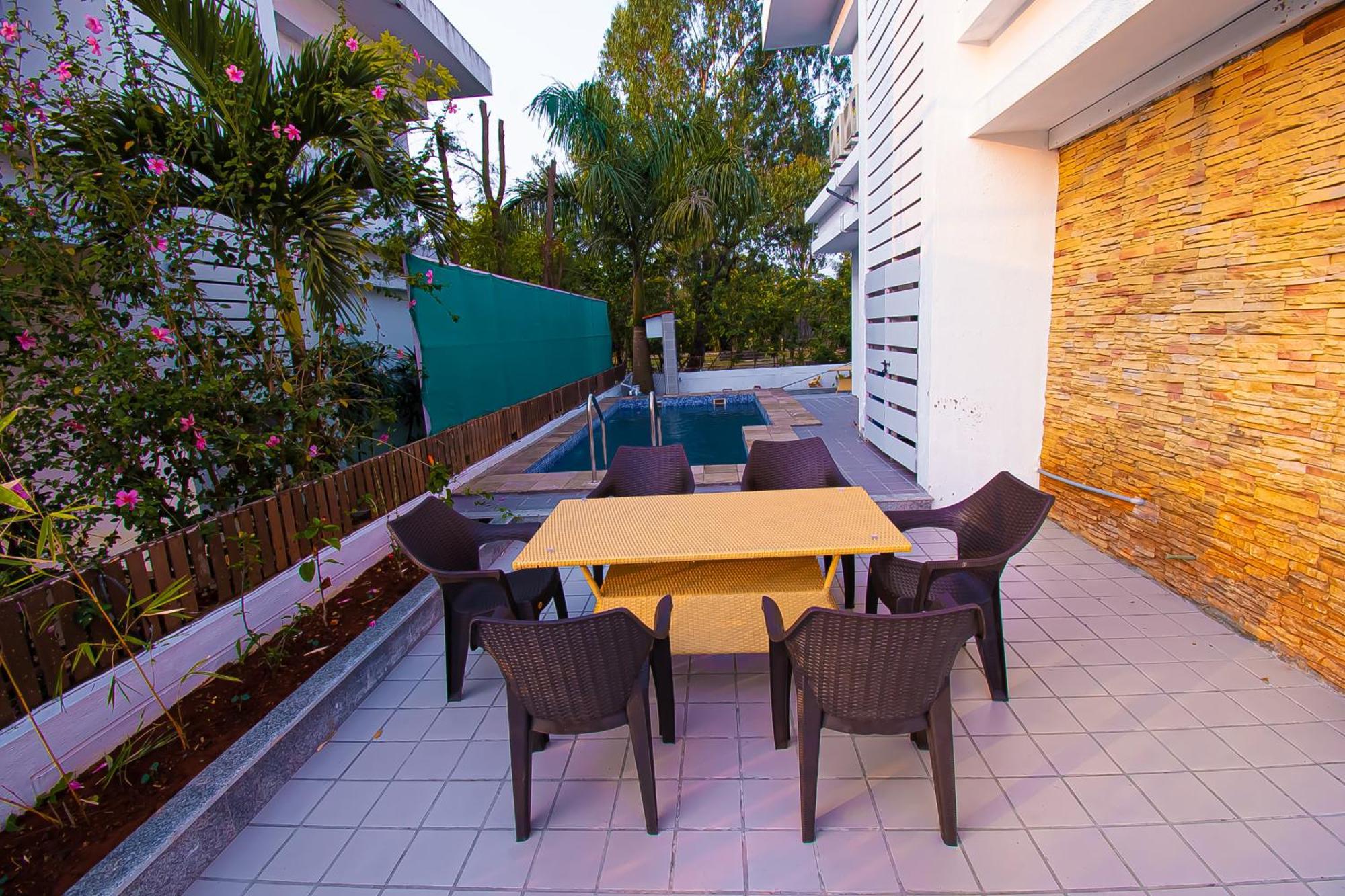 Villa Woods By Mizzle Exotica Premium *