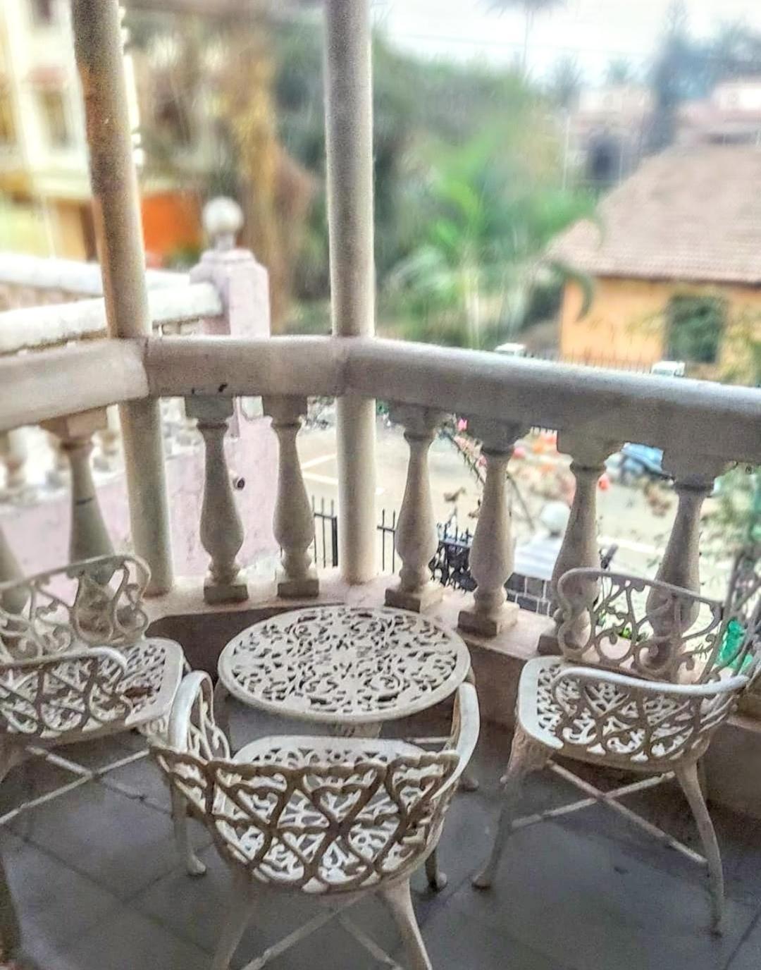 Francis Exclusive 4-bedroom Family Retreat With Pool *