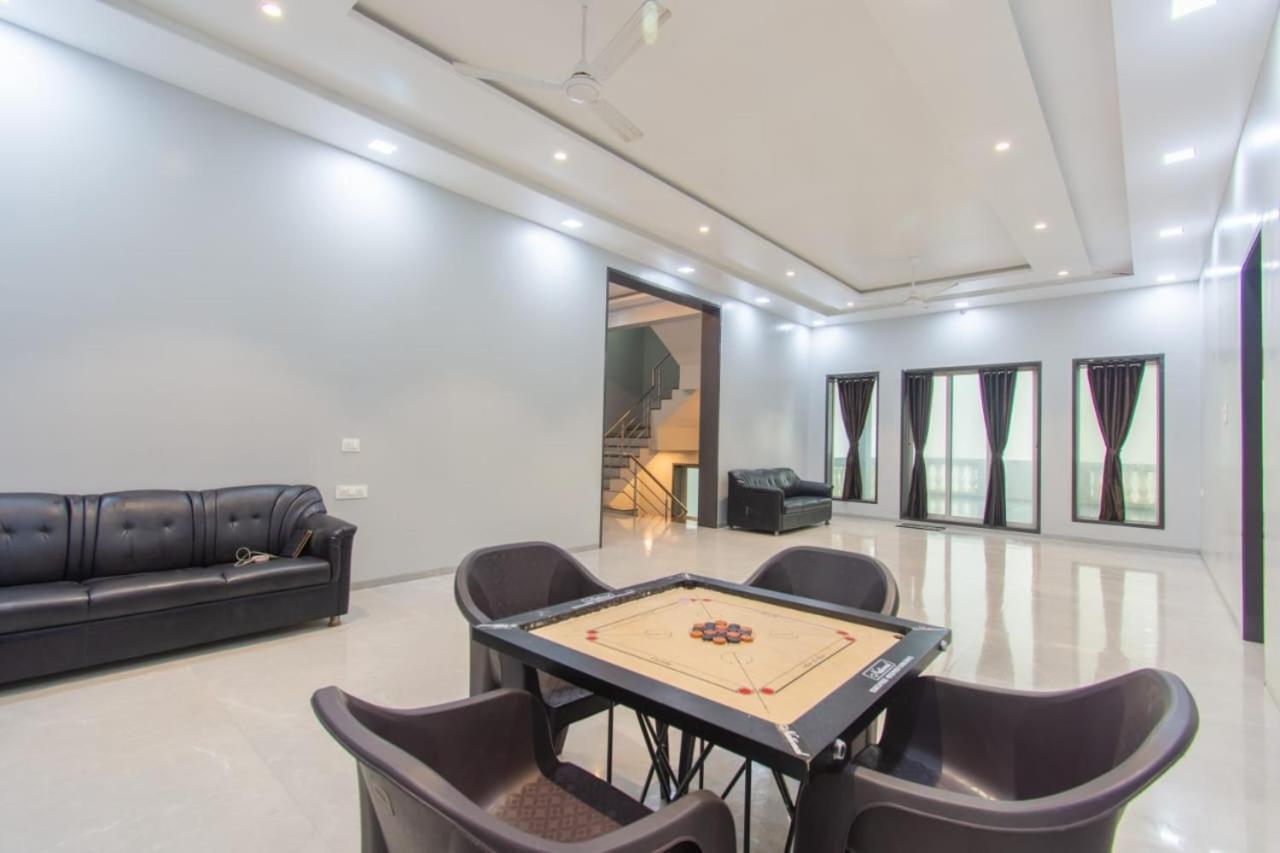 Narzo 6bhk Villa *