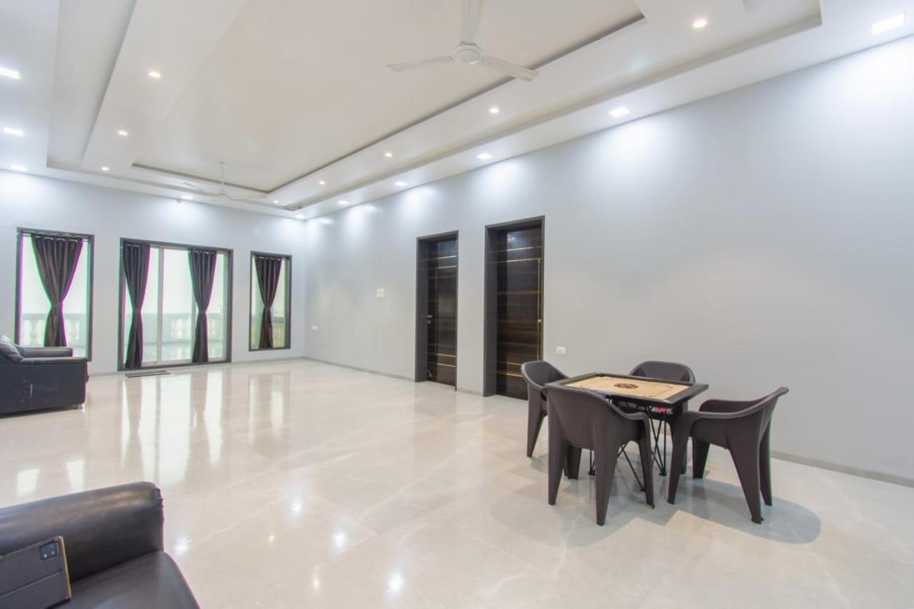 Narzo 6bhk Villa Lonavala